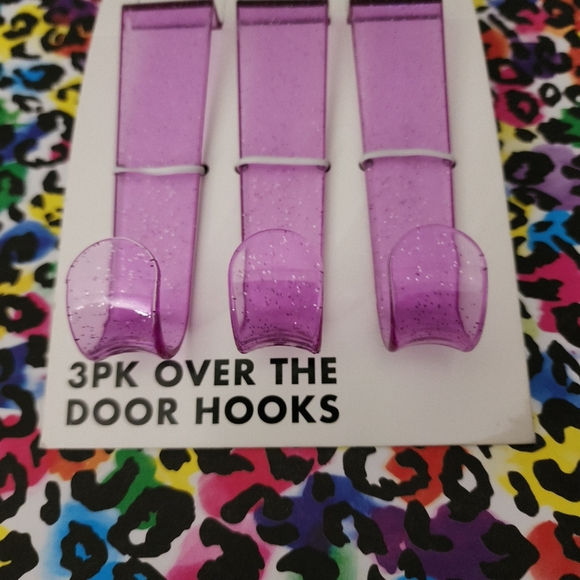 3 Piece over the door Hooks - Picture 4 of 4